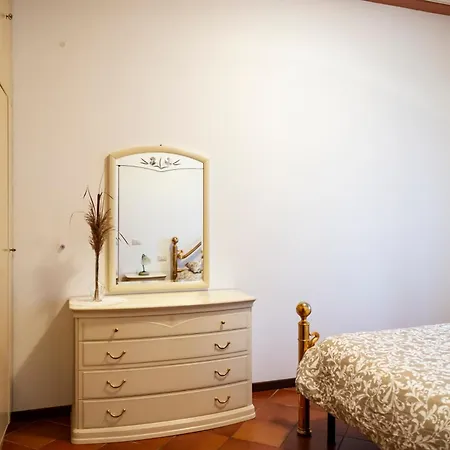 Apartment Casa Degli Affreschi Tuscany San Rocco a Pilli