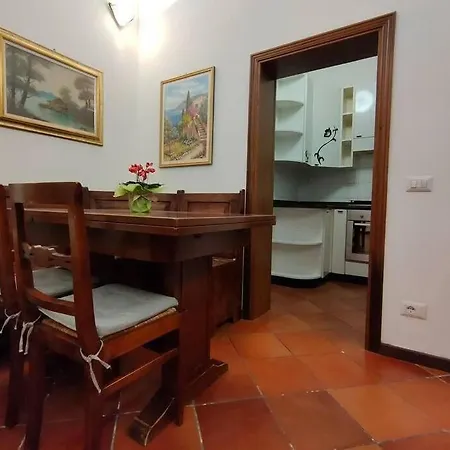 Casa Degli Affreschi Tuscany Apartment
